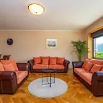 Gorgeous In With Sauna Holiday home *