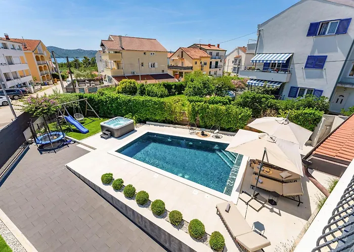 Vikendica Beautiful In Biograd Na Moru