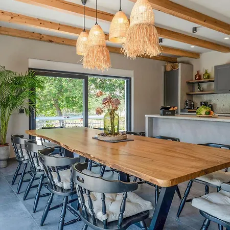 Amazing In With Sauna Holiday home *