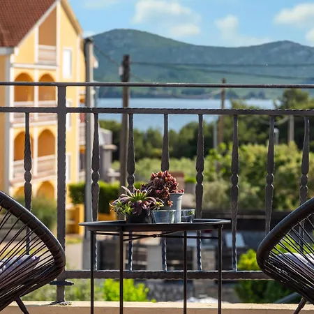 Holiday home Amazing In With Sauna Biograd Na Moru